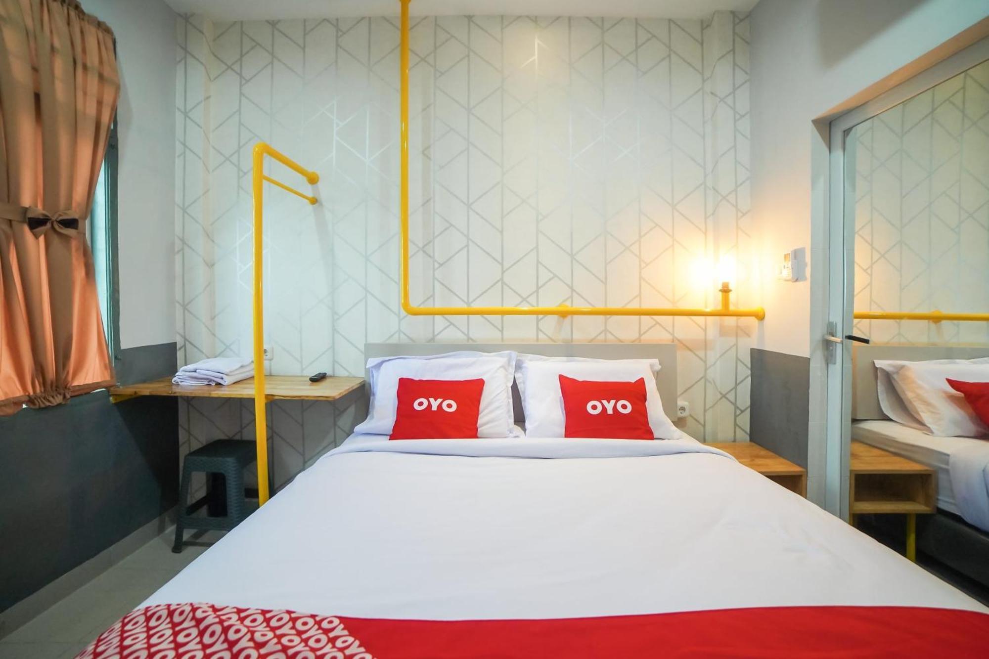 Capital O 90874 Millenium Inn 2 Medan Exterior foto
